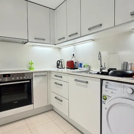 Apartament Esglesia 7 2-4 *